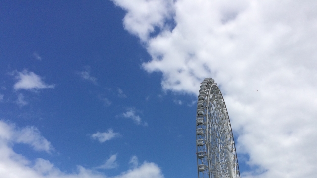 万博公園の観覧車