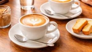 友達とカフェでお喋り